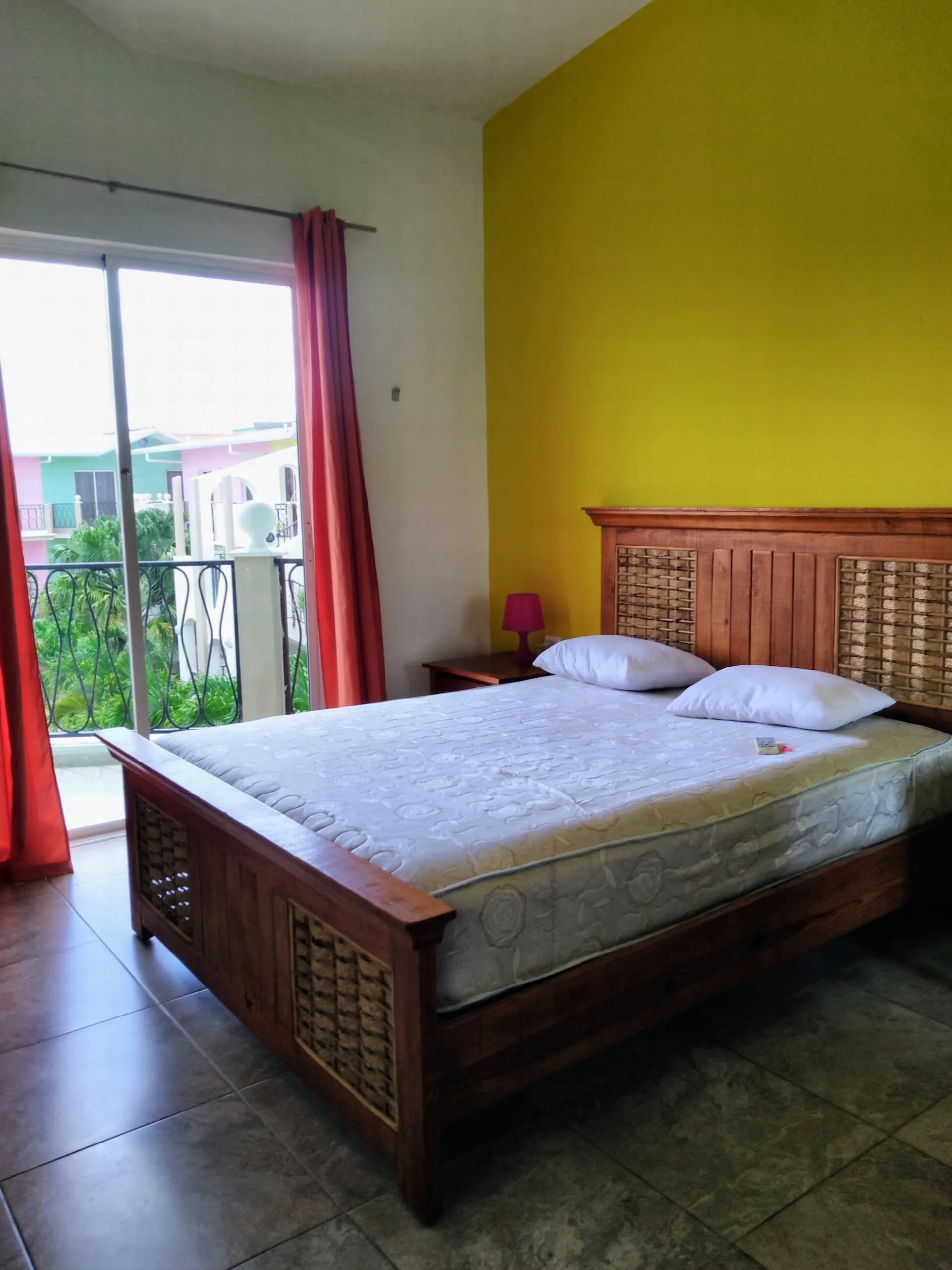 Casa Bella Caribe — Camera con Accesso al Balcone