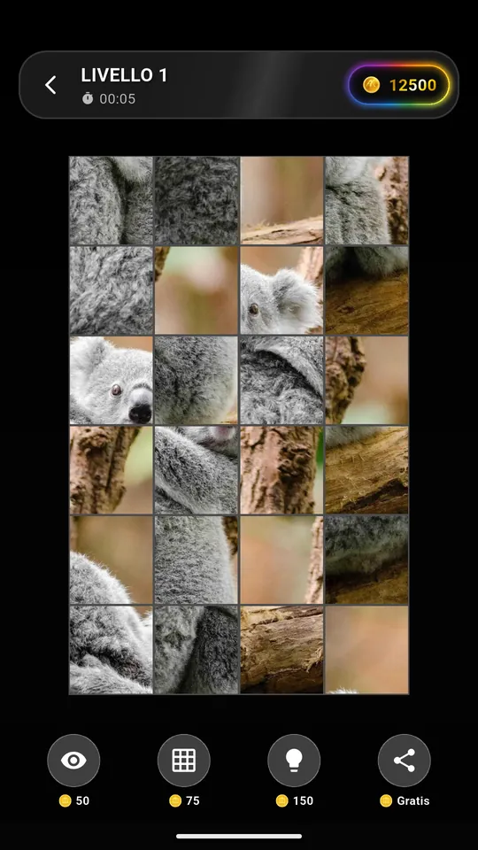 Un puzzle con la foto di un koala in corso, con timer, monete e i pulsanti anteprima, griglia e aiuto